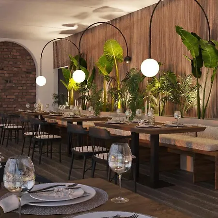 Premium Verona فندق 4*