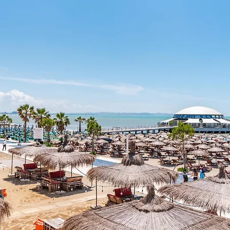 Premium Verona 4* دراس